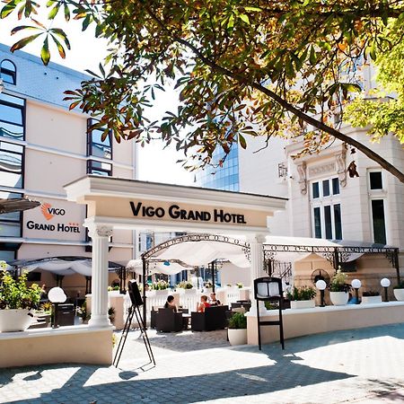 Vigo Grand Hotel Ploieşti Kültér fotó