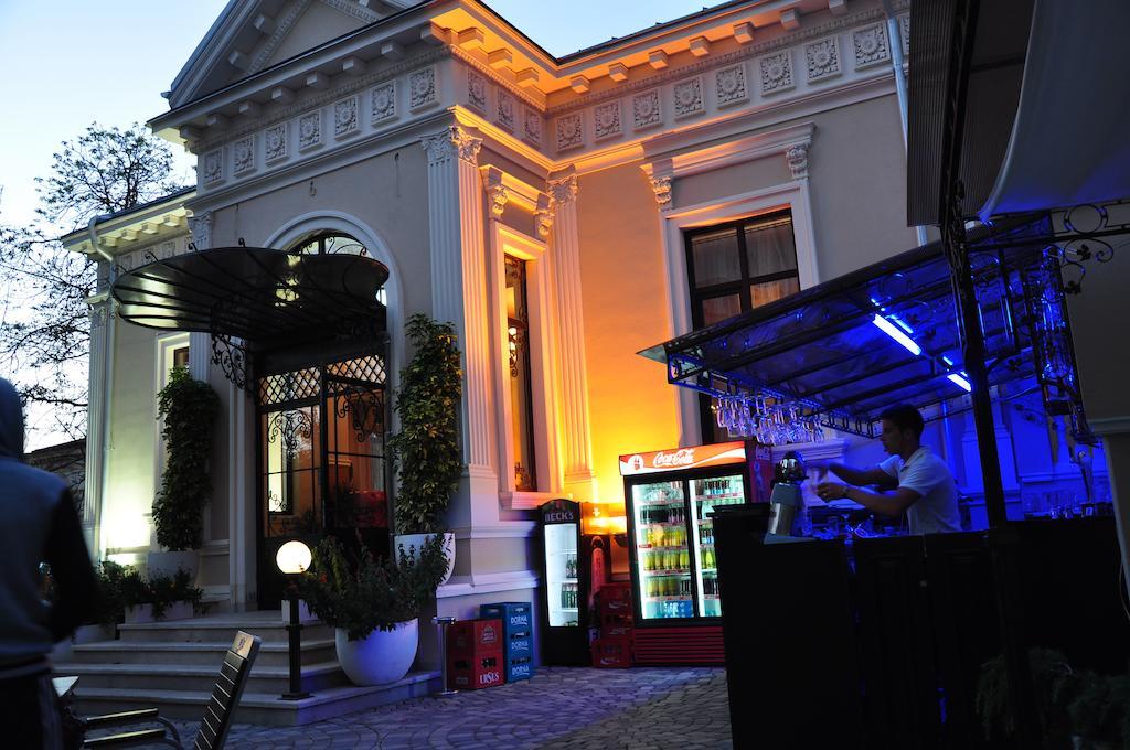 Vigo Grand Hotel Ploieşti Kültér fotó